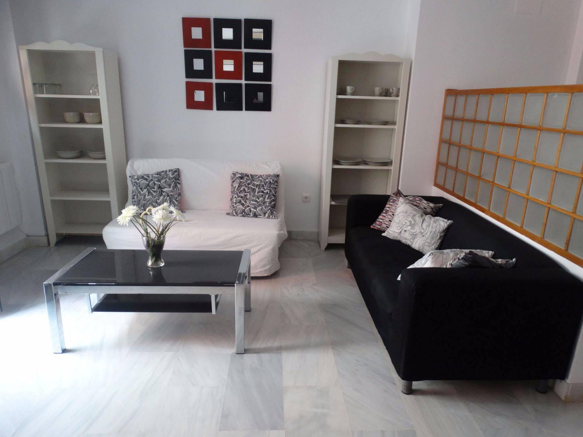 Málaga Apartamentos - Jinetes, 13 Esterno foto